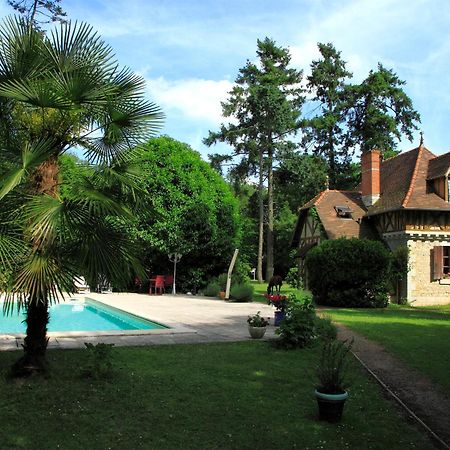 La Faisanderie Saint-Florent-sur-Cher Exterior photo